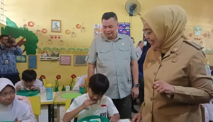 Kota Jambi Luncurkan Program Makanan Bergizi Gratis bagi 14 Sekolah, Ini Daftar Menunya