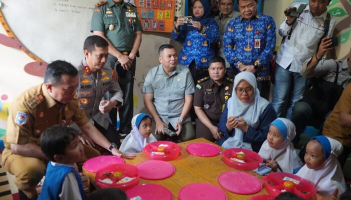 Peluncuran MBG di Jambi, Al Haris Jamin Proses Berjalan Mulus dan Sajian Sehat untuk Anak-anak