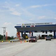 Geliat Arus Mudik Lebaran 2025: Tol Trans Sumatera Catat Lonjakan Hingga 57%