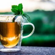 Efek Terlalu Banyak Minum Teh yang Perlu Anda Ketahui