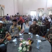 Kepemimpinan Humanis: Bupati BBS Antar Jamaah Haji dengan Doa dan Perhatian Penuh