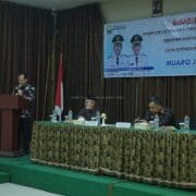 Bupati Muaro Jambi Buka Bimtek Operator SIKS-NG dan PBI-JK