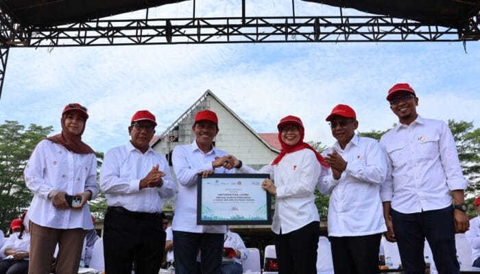 UNJA Cetak Sejarah, Pecahkan Empat Rekor MURI Sekaligus di PKKMB 2025